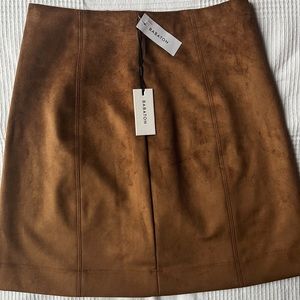 Aritzia Babaton Modern Mini Skirt